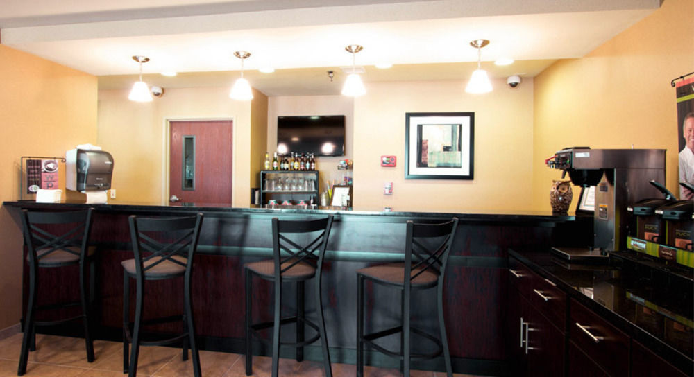 Cobblestone Inn&Suites - Eads Extérieur photo