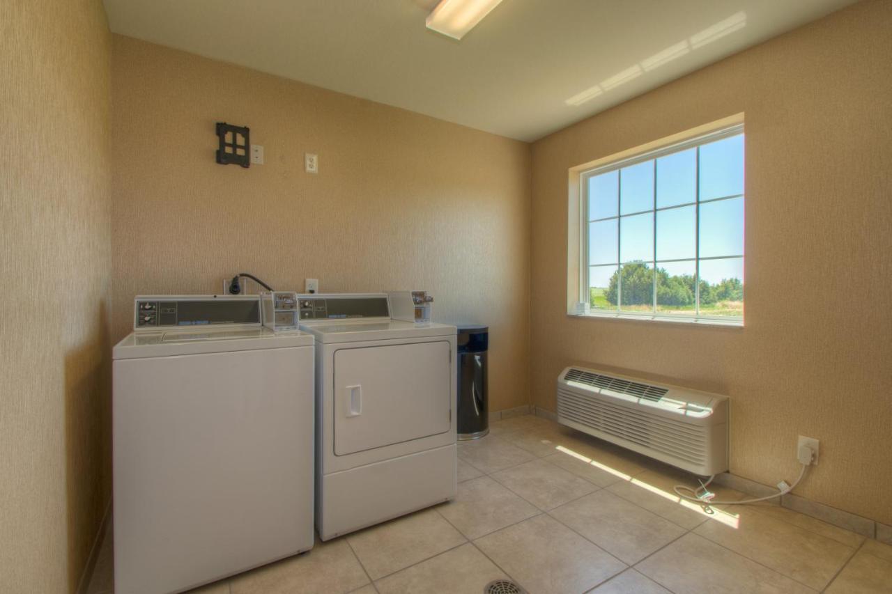 Cobblestone Inn&Suites - Eads Extérieur photo
